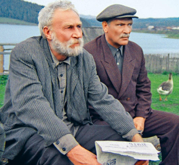 Актер, сыгравший Панкрата Назарова, прожил с одной женой. Но был период, когда она совершила странный поступок, и он простил6
