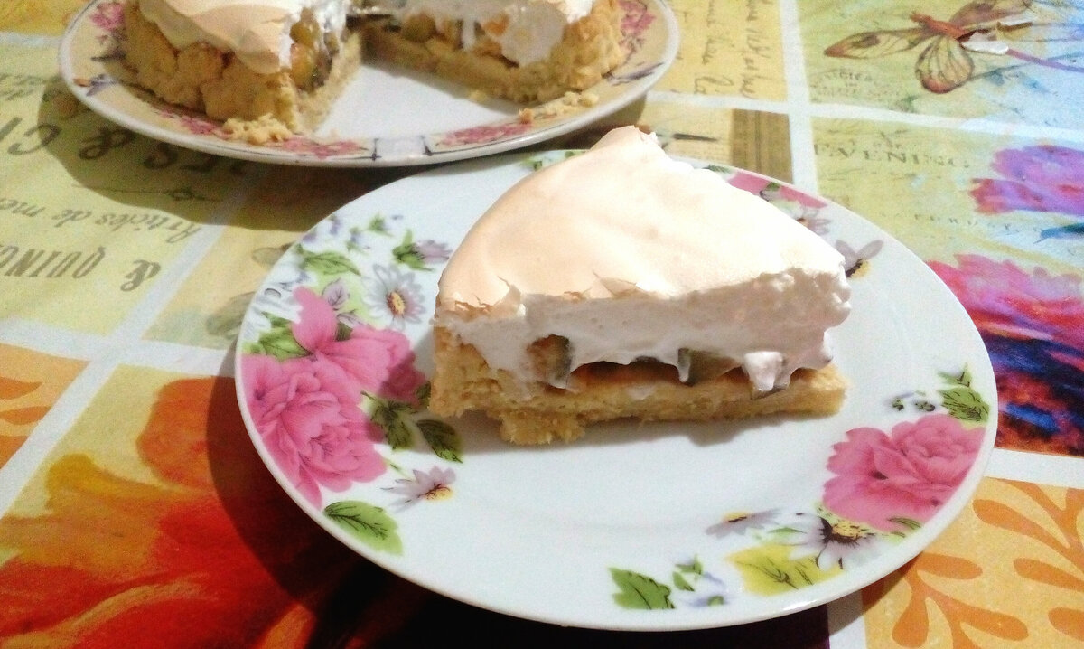 Этот же пирог, только со сливой