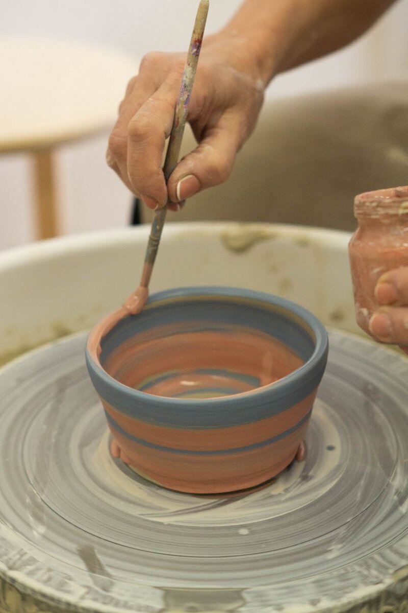 На самом деле, за одно занятие вы сможете сделать полноценное изделие или не сделать ничего