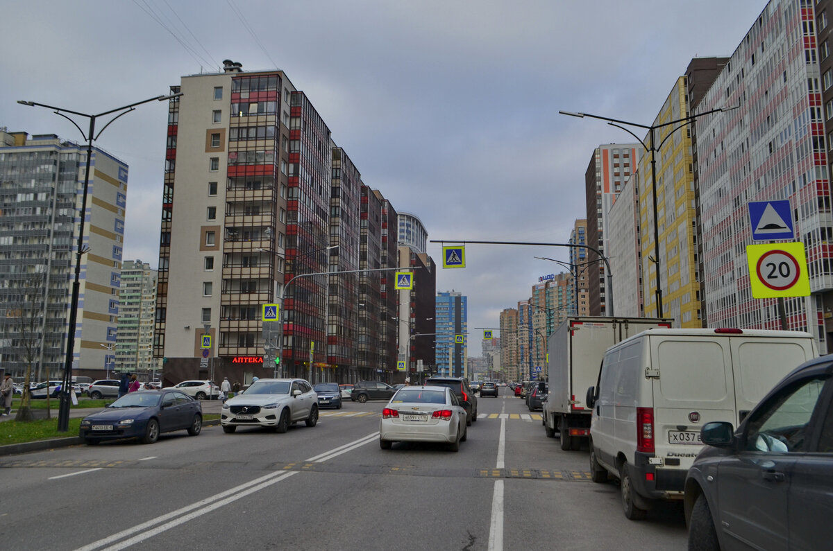 Европейский проспект в одном из самых богатых городов России: ожидание и  реальность | Путешествия по городам и весям | Дзен