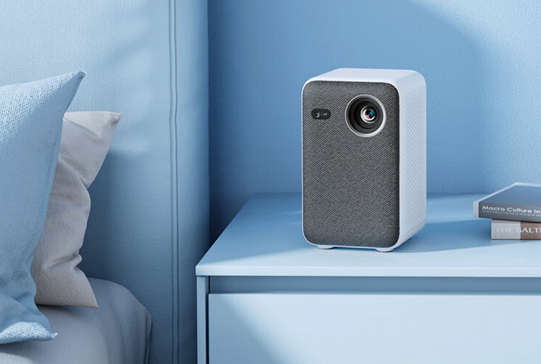 Проектор Xiaomi mini