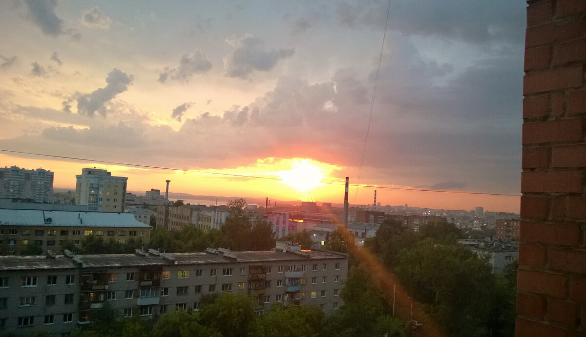 "Мне нравится смотреть на город из твоего окна"... Личное фото.