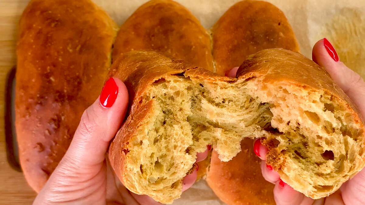 Очень вкусный ароматный, мягкий и воздушный домашний хлеб - идеально к завтраку, с кусочком сыра или масла!  