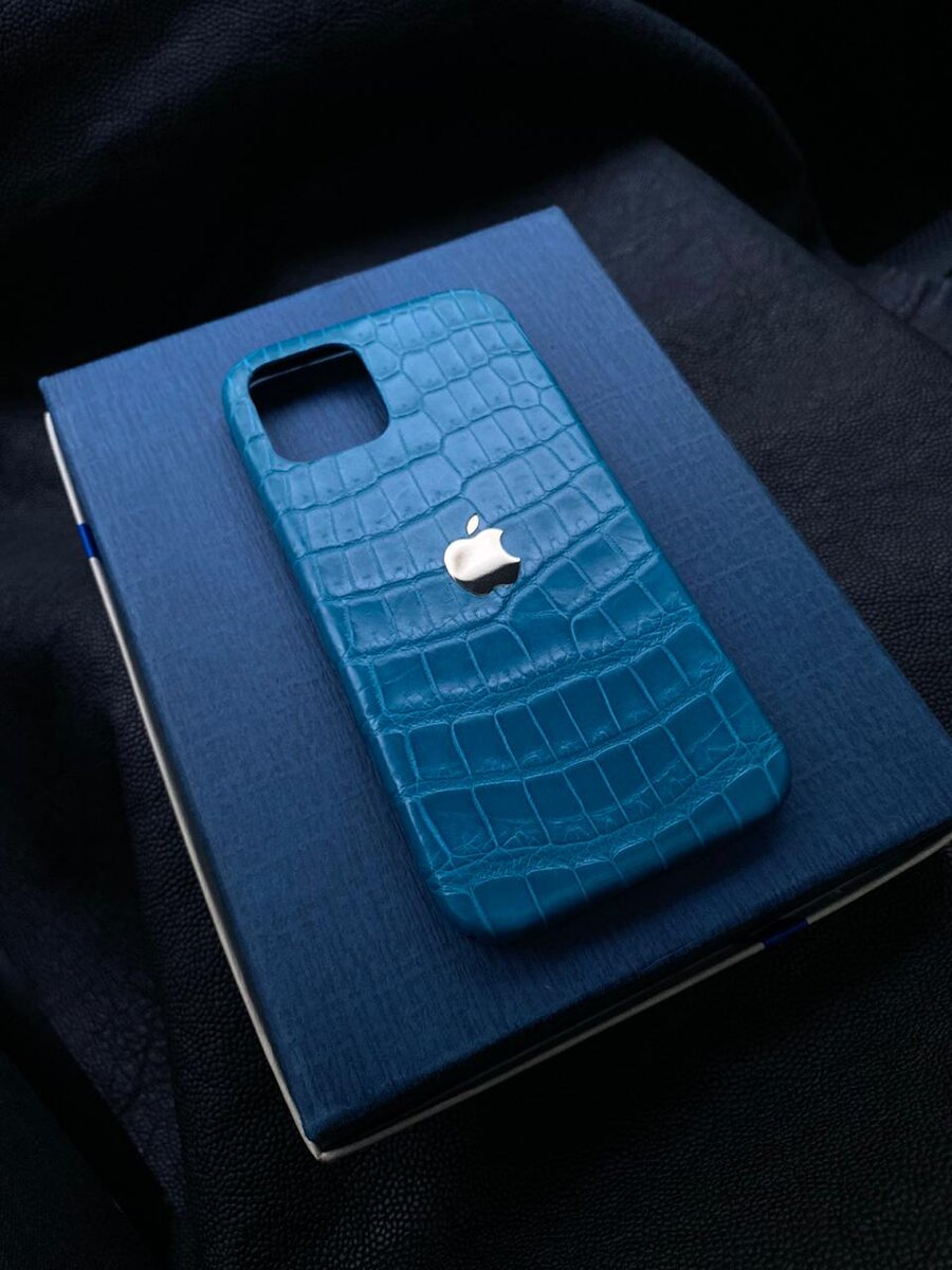 Очень красивый чехол из кожи крокодила Mobcase 1274 для iPhone 12 Pro