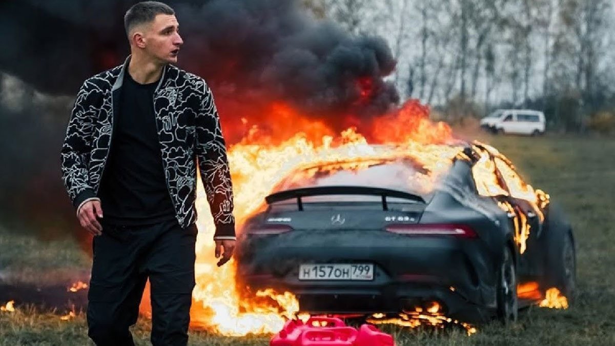 Литвин с горящим Mercedes