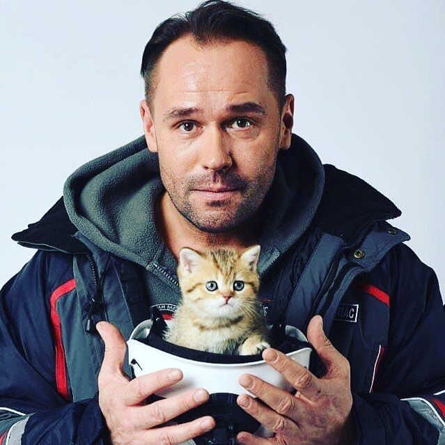 Максим любит животных