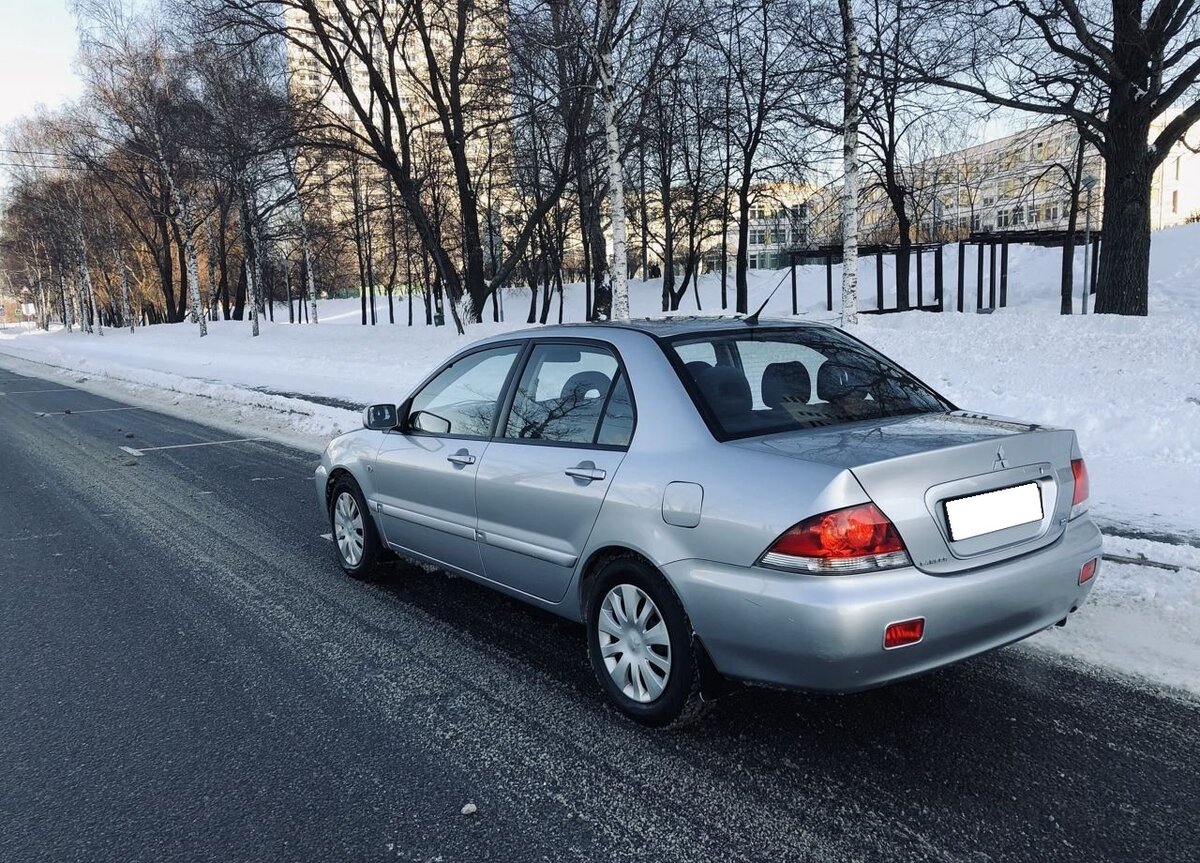 Mitsubishi Lancer 9 седан