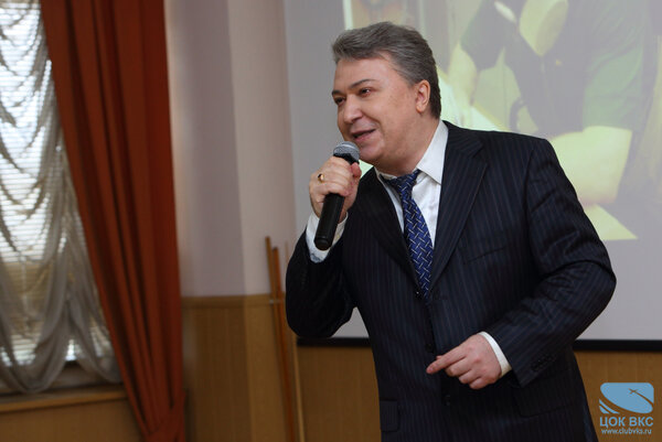 «ПОКЛОНИМСЯ ВЕЛИКИМ ТЕМ ГОДАМ!»: 60-Ю ГОДОВЩИНУ УЗЛА СВЯЗИ «КРИПТОН» ОТМЕТИЛИ КОНЦЕРТОМ ТВОРЧЕСКОЙ ГРУППЫ ЦОК ВКС