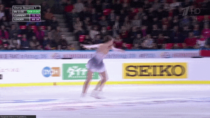 Мэрайя Белл -Серебряный призёр этапа серии гран-при Skate America (2016), бронзовый призёр этапов Internationaux de France (2019), Rostelecom Cup (2019), Вице-чемпионка США (2020), дважды бронзовый призёр чемпионатов США (2017, 2019)