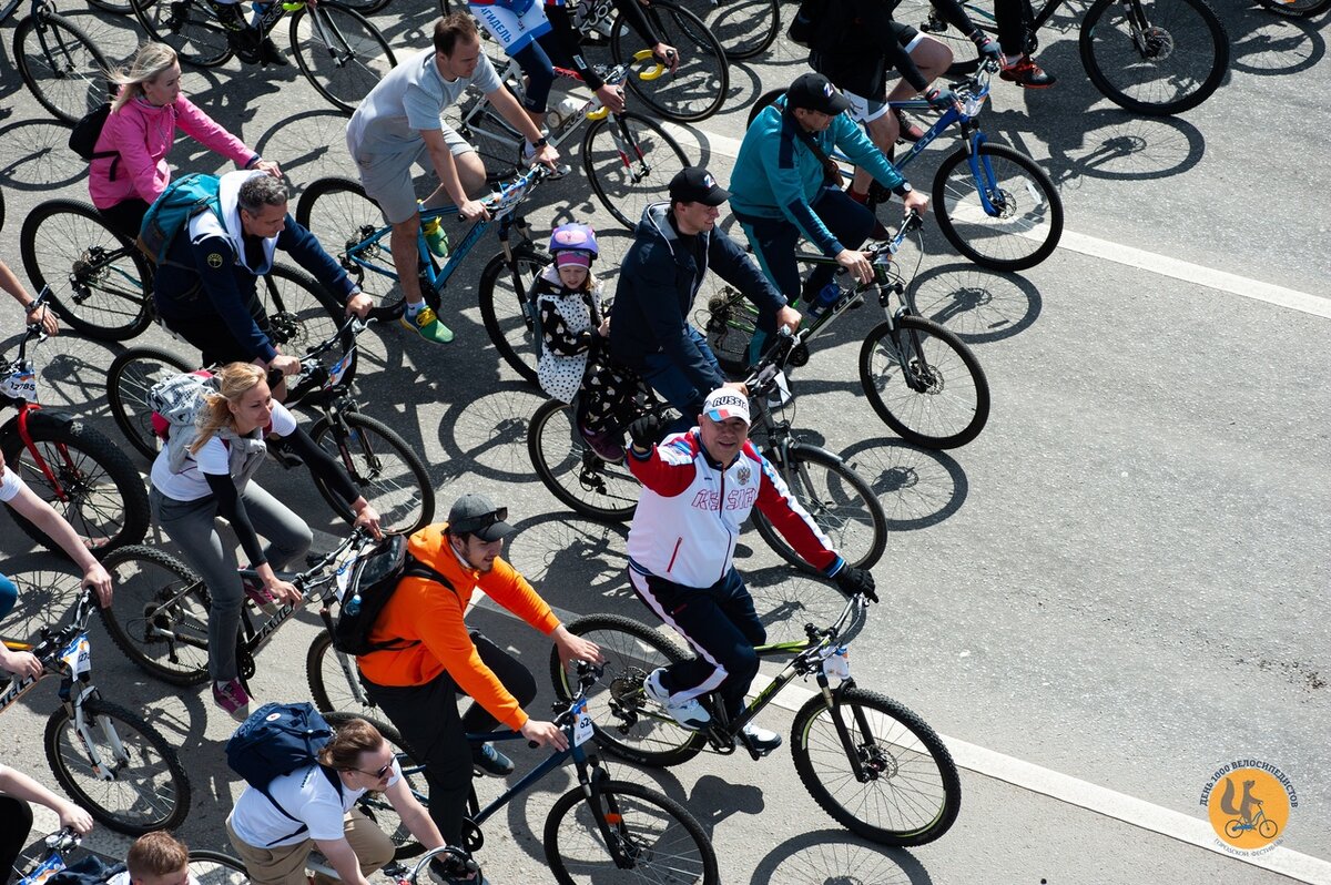 Фото Рустама Игибаева, проект "День 1000 Велосипедистов" 