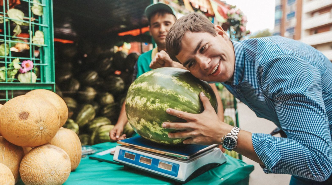 Купил арбуз на рынке. Фото из открытых источников