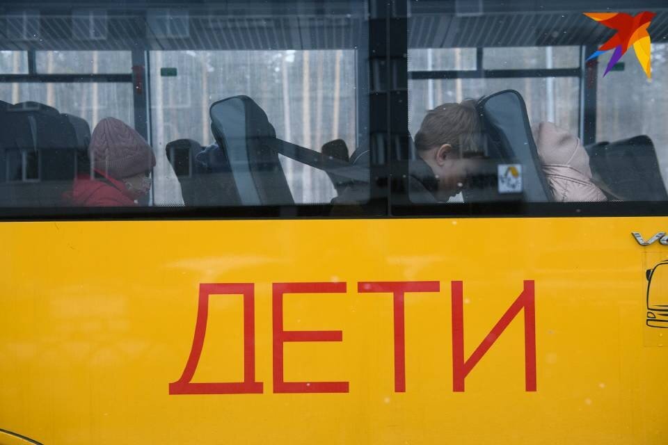     В Заполярье стало на 9 новых школьных автобусов больше. Алексей БУЛАТОВ