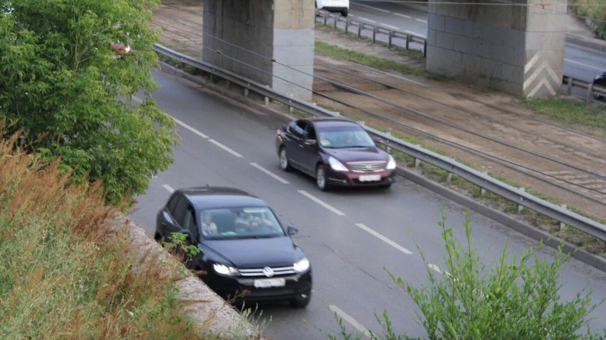     В Татарстане одобрили проект планировки территории для дороги из Набережных Челнов в Азьмушкино. Соответствующий документ подписали в правительстве региона.