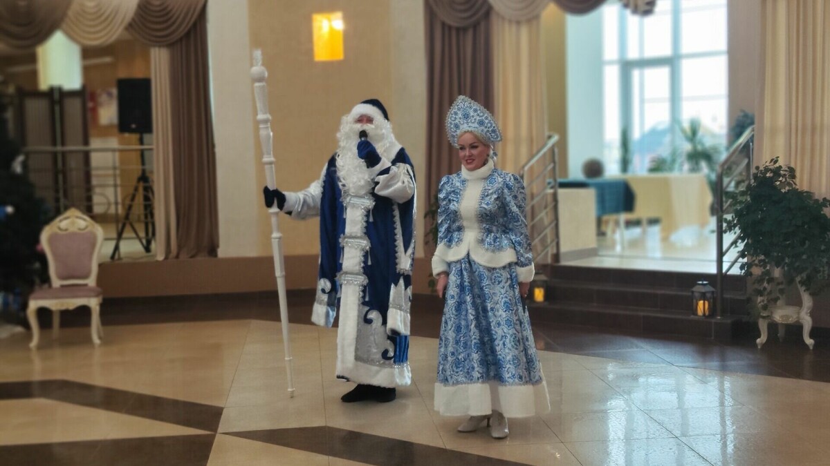     Более 50 бесплатных мероприятий в дни новогодних каникул будет организовано для жителей Нижнего Новгорода. Юных горожан ждут музеи, кинотеатры, библиотеки. Об этом рассказали в департаменте культуры столицы Приволжья.