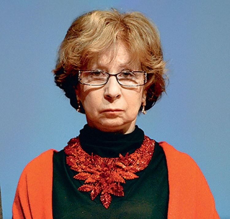 Актриса лия ахеджакова биография личная жизнь Спектакль с Лией Ахеджаковой перенесли Правдоруб с ледорубом Дзен