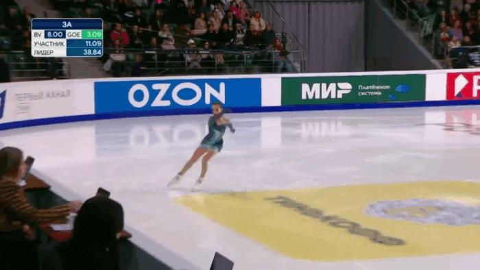 Скобка + арабеск + перетяжка + смена ребра + стоя вперед + "складка" + стоя в сторону