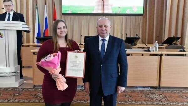     Ранее сотрудник коммунальной сферы отметили свой профессиональный праздник.
