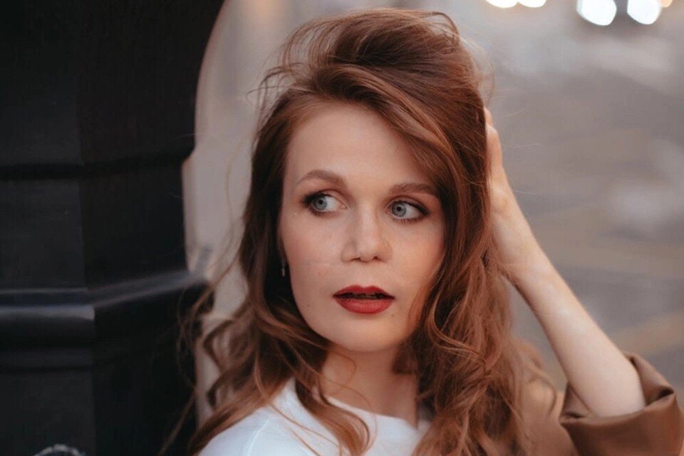     Пострадавшая во время теракта в метро Петербурга Эвелина Антонова до сих пор восстанавливает здоровье.  СОЦСЕТИ