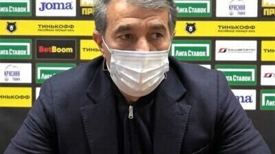     Сегодня, 12 апреля, казанский «Рубин» представил нового тренера команды. Им стал Рашид Рахимов. Об этом сообщили в Telegram-канале клуба.