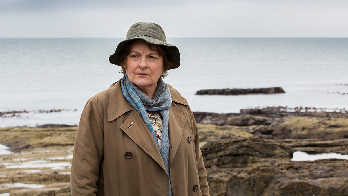 Вера из сериала. Могла бы быть симпатичной, но не хочет.