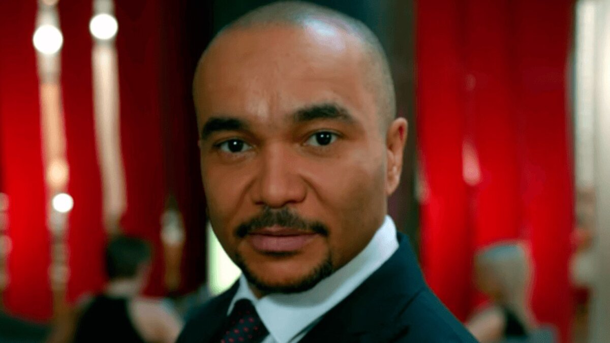 Григорий Сиятвинда. Источник: https://www.kino-teatr.ru/kino/person/564/