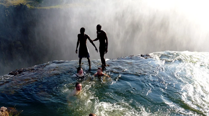 Бассейн дьявола