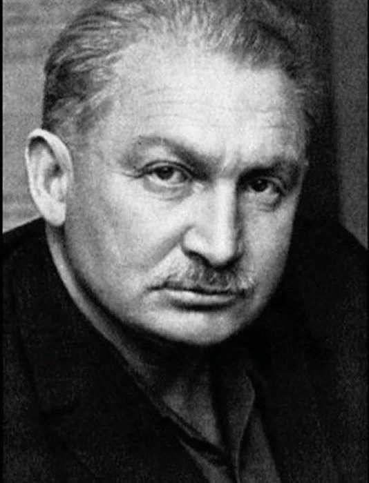 Слуцкий Б.А. http://kleinburd.ru/news/wp-content/uploads/2017/11/219394353.jpg