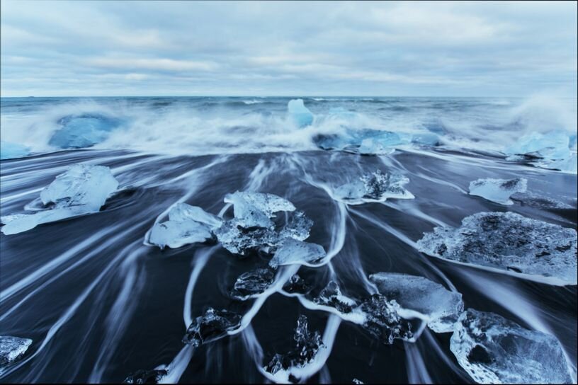 Вечная мерзлота тает и высвобождает неизвестные вирусы