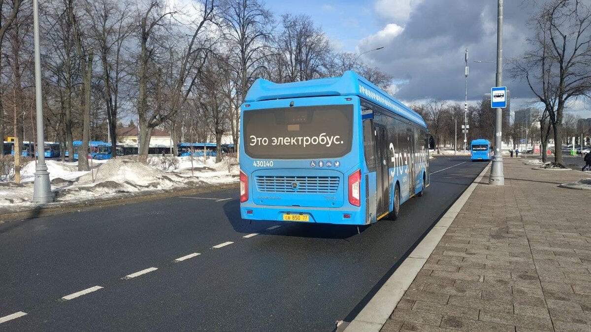 В этом электробусе произошла описываемая ситуация