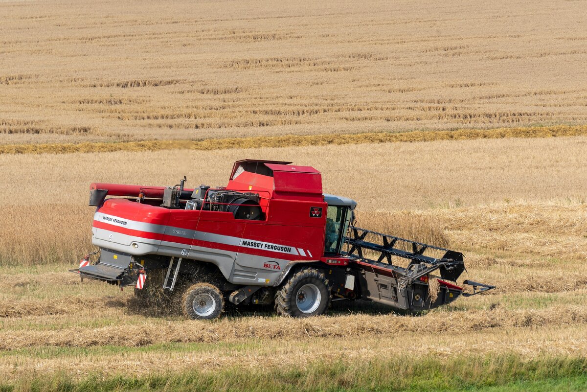 Massey Ferguson 7270