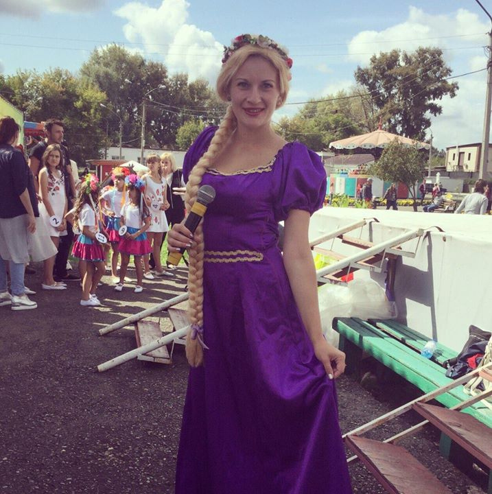 Рапунцель перед выходом на сцену