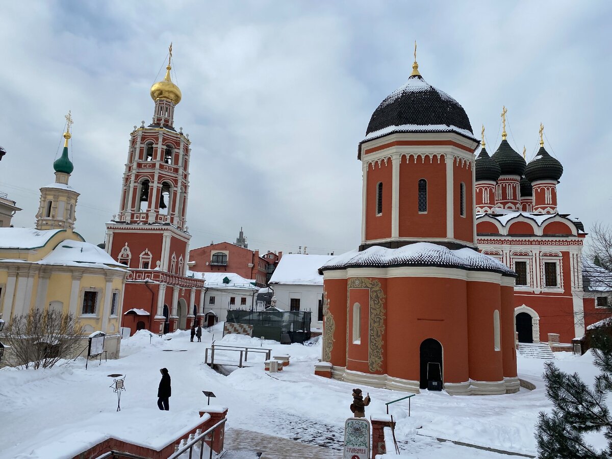 высокопетровский монастырь москва