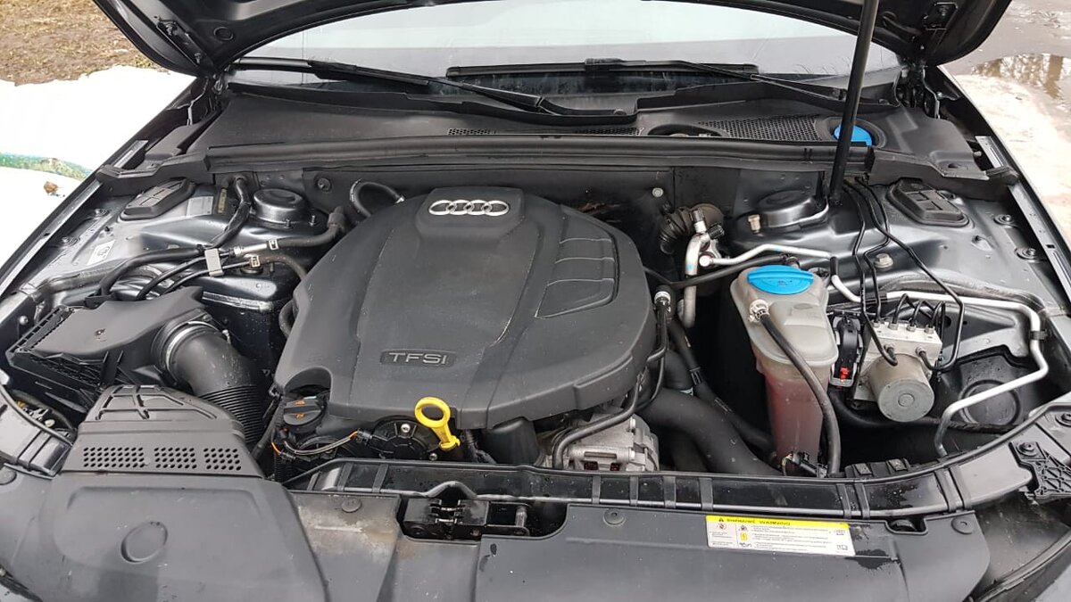 Audi A4 B8 2013 года.