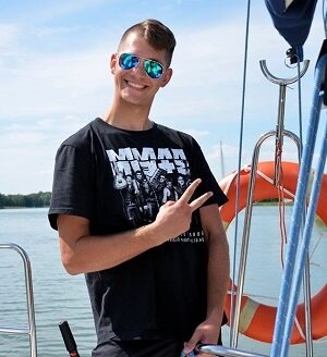 Кто рулевой?