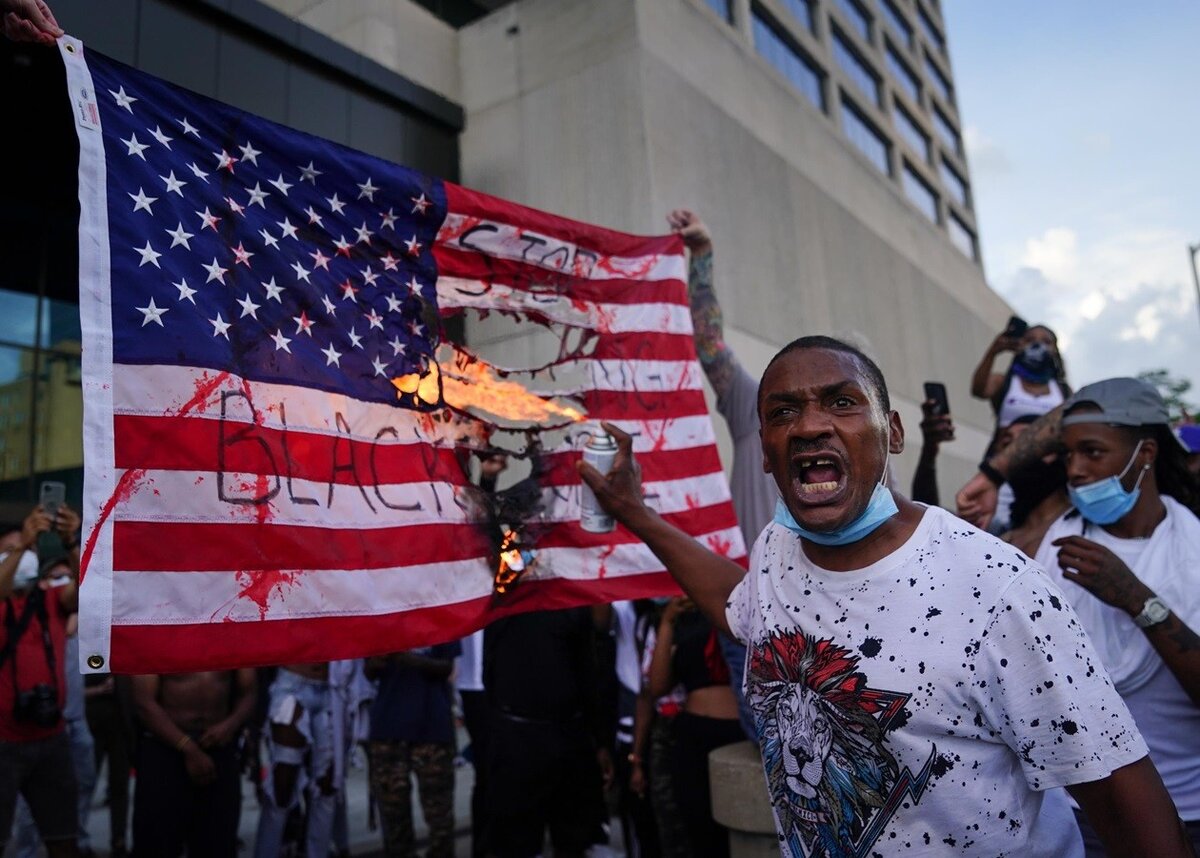 Америка уже не та...