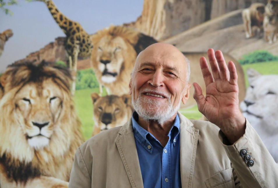 Николай Дроздов с годами почти не меняется (Фото: life.ru)