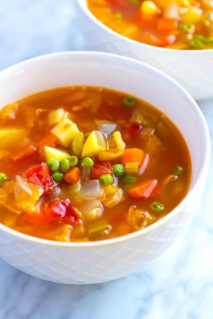 Готовим супы: семь вкусных вегетарианских рецептов