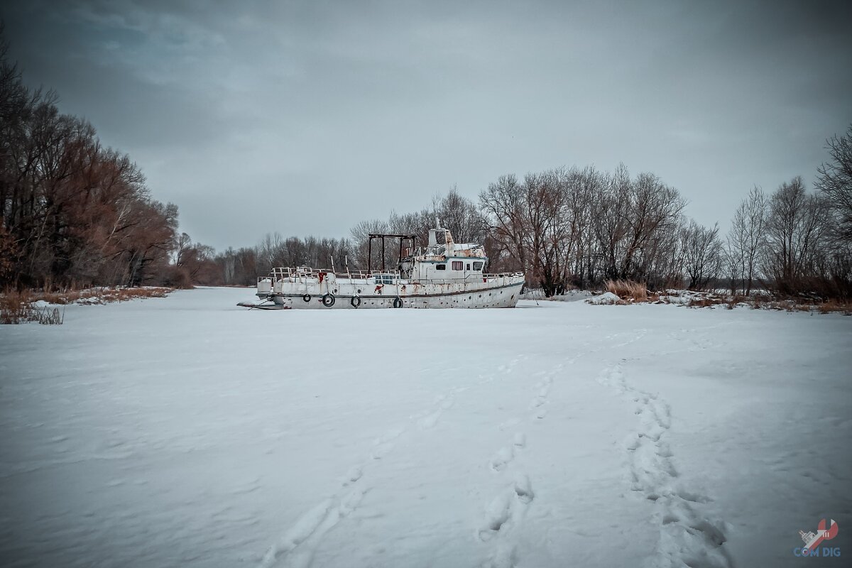Корабль, найденный на спутниковых картах. 