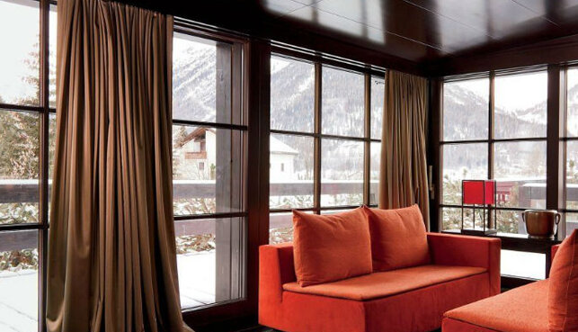 Задача электрокарнизов – привнести комфорт в вашу жизнь и визуально «поднять» потолки