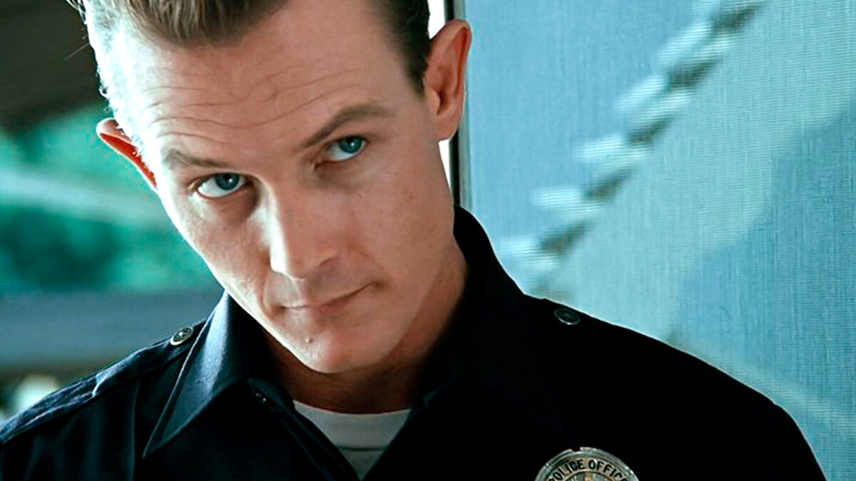 Терминатор 2: судный день фильм 1991. Лицо девушки. Роберт патрик т-1000. Том круз. Тот самый взгляд.