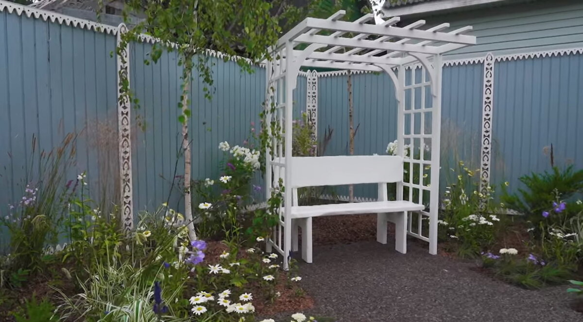 Открытая беседка на даче, после проекта в телепрограмме 