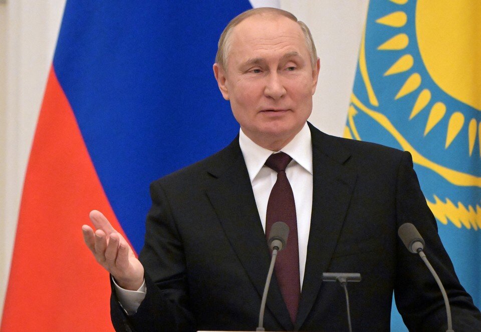     Владимир Путин  REUTERS