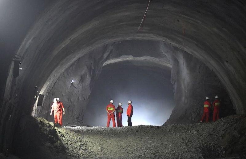 Китай строит тоннель в 130 километров — самый длинный в мире. Зачем ...