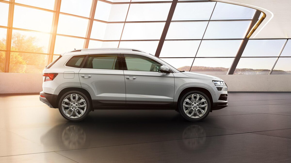 SKODA KAROQ 