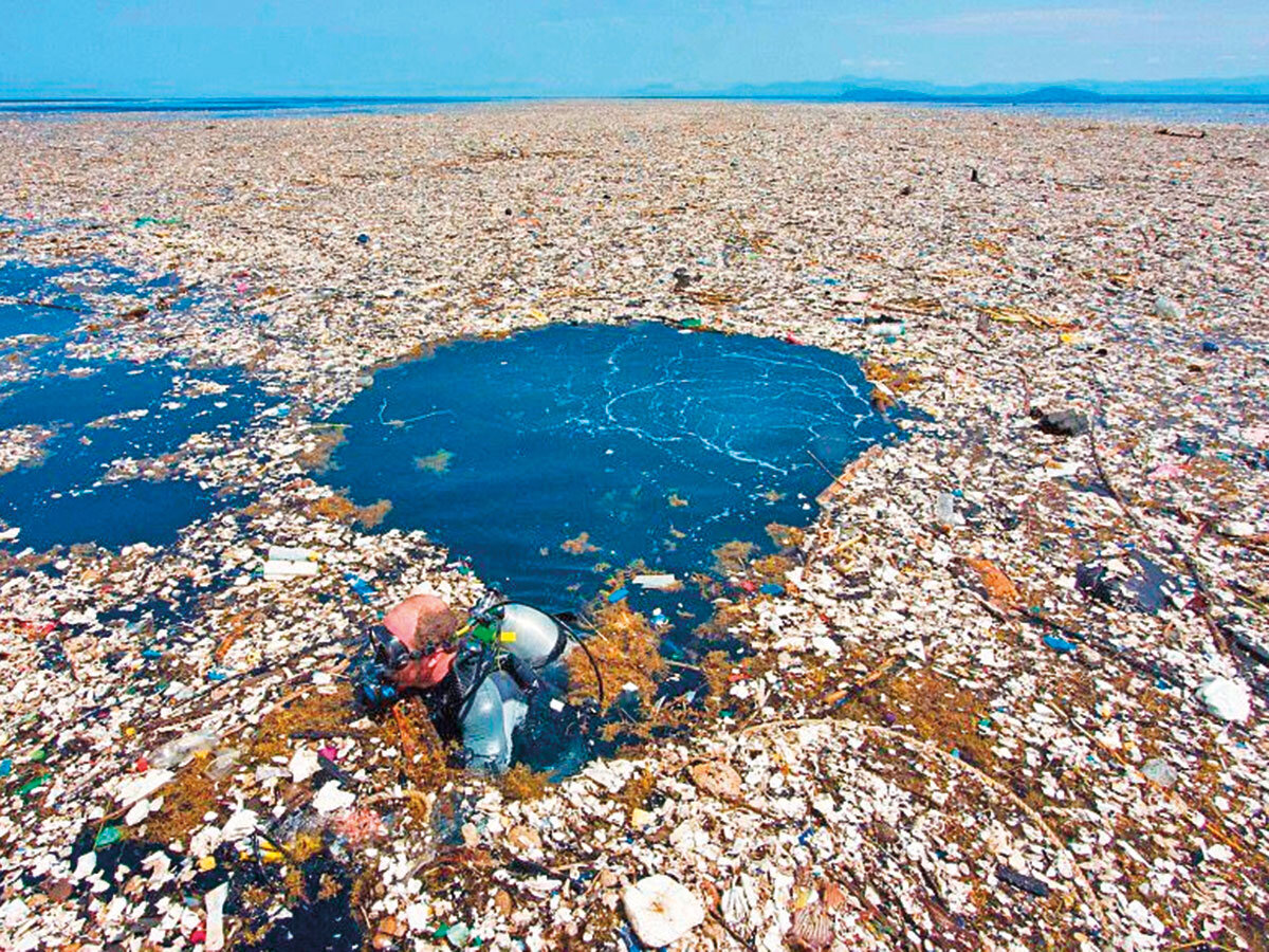 Тихоокеанское мусорное пятно. Мусорное пятно в тихом океане. Саргассово море мусорное пятно. Мусорный Континент в тихом океане.