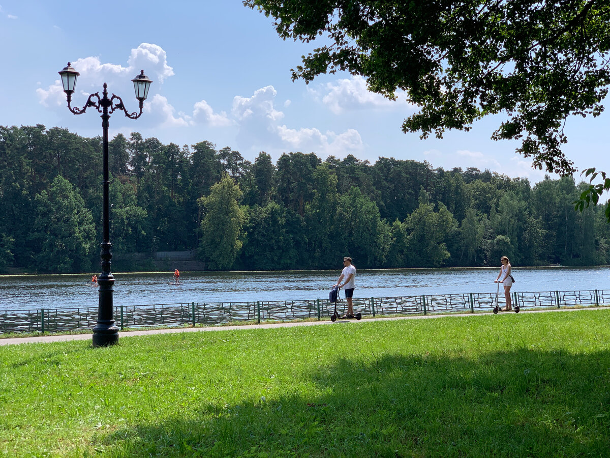 Дорожка вдоль Троице-Лыково