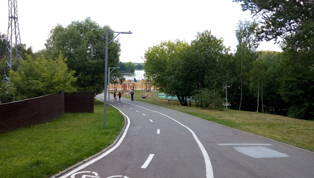 На подъезде к пляжу.