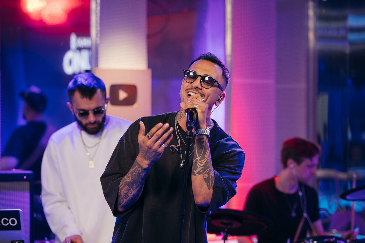 Премьера песни Natana "Добавь лето" на Авторадио