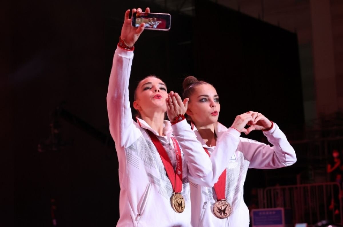    Винер рассказала о празднике для сестер Авериных ко дню рождения