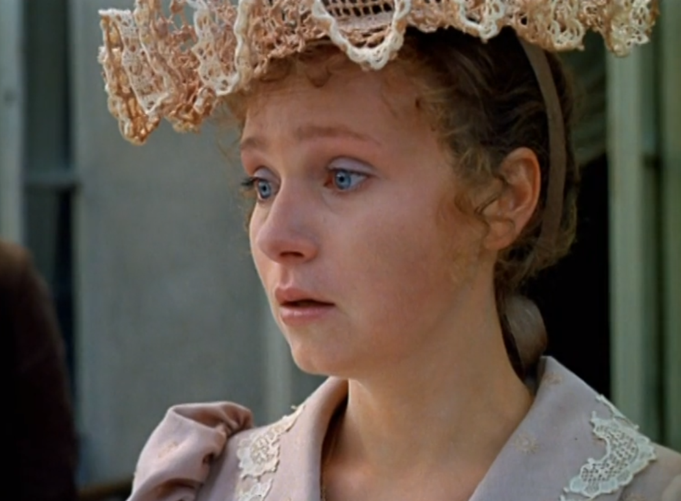 Кадр из кинофильма "Неоконченная пьеса для механического пианино", 1977 г., режиссер Никита Михалков, сценаристы Александр Адабашьян, Никита Михалков, композитор Эдуард Артемьев (скриншот)